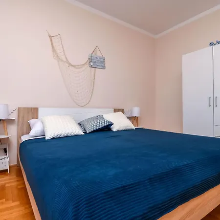 Makakada Apartment Trogir