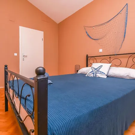 Makakada Apartment Trogir