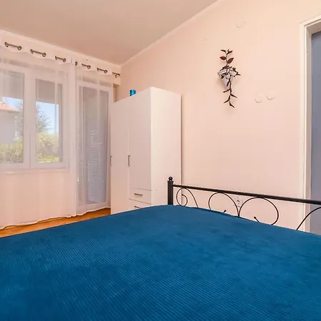 Apartment Makakada Trogir