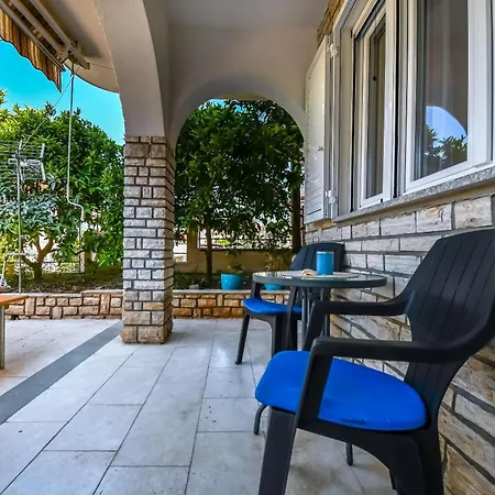Apartment Makakada *